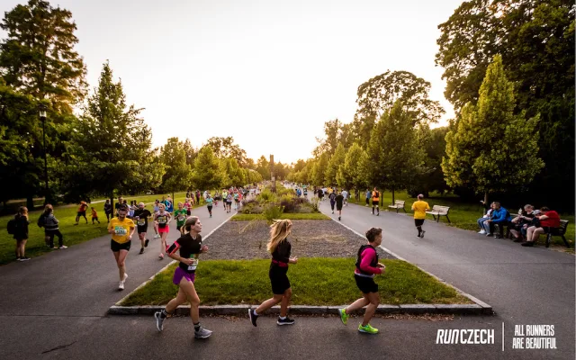 Olomouc přivítá 14. půlmaraton. RunCzech láká i na rodinné běhy a novou pětku