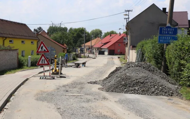 Koupaliště lákají návštěvníky. V Litovli je prodloužená otevírací doba, Penčice mají slevu vstupného