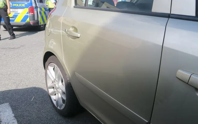 Vybodovaný řidič na Šumpersku boural na silné elektrokoloběžce. Porušení zákazu řeší policie
