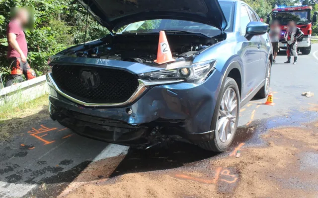 Tragická nehoda sedmadvacetiletého motorkáře v Lipině. Záchranáři ho dvakrát oživovali, ale nepřežil