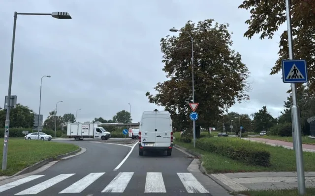 Kolony a zácpy po celé Olomouci. Opravy Velkomoravské ráno notně zkomplikovaly dopravu