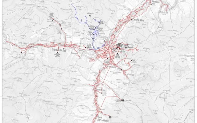 Na všechna místa Jesenicka se pitná voda vrátí až v řádu týdnů. Nyní jsou zde desítky cisteren