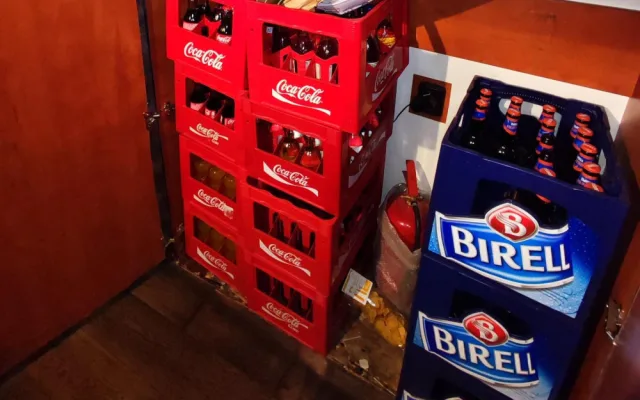 Zamčené únikové východy, nefunkční hasicí přístroje. Hasiči kontrolovali restaurace a bary v Uničově