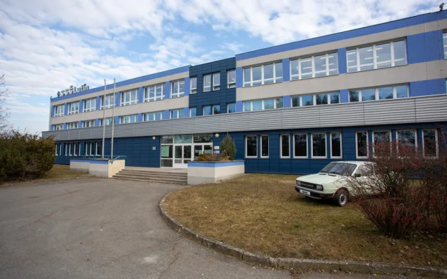 FOTOGALERIE: Strojírenská škola v Lutíně slaví kulaté výročí. Poptávka po absolventech je obrovská