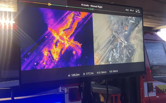 VIDEO: Třepal jsem se jako ratlík, cisterny vybuchovaly před očima, řekl hasič. Škody jsou 125 milionů