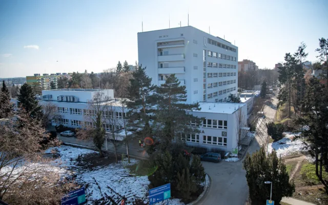 Dětská klinika v šetrném kabátě a s novými ambulancemi. FN OIomouc investovala přes 200 milionů
