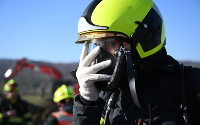 Toxický benzen, který unikl z havarovaného vlaku na Přerovsku, zasáhl podzemní vody