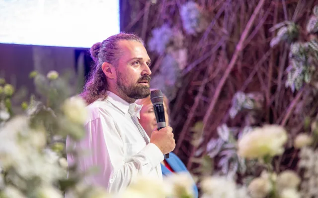 FOTOGALERIE: Unikátní květy a design či pestré trhy. Jarní Floru zaplavili návštěvníci