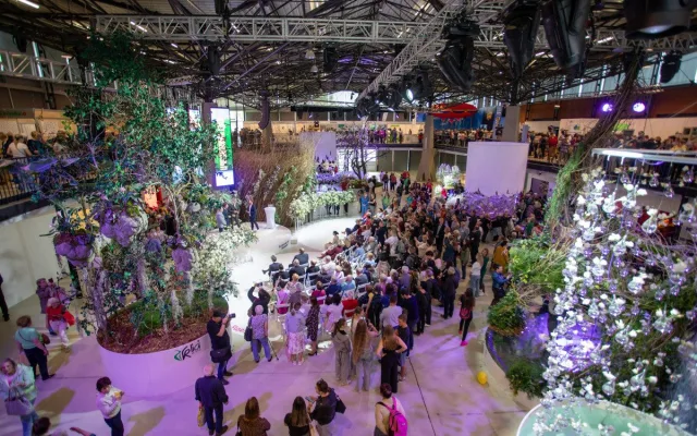 FOTOGALERIE: Unikátní květy a design či pestré trhy. Jarní Floru zaplavili návštěvníci