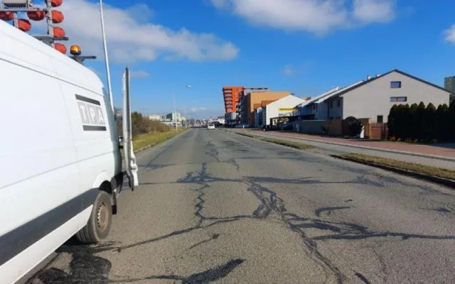 Komplikace na Povelu, tři měsíce se bude opravovat Schweitzerova. Uzavírky budou i jinde