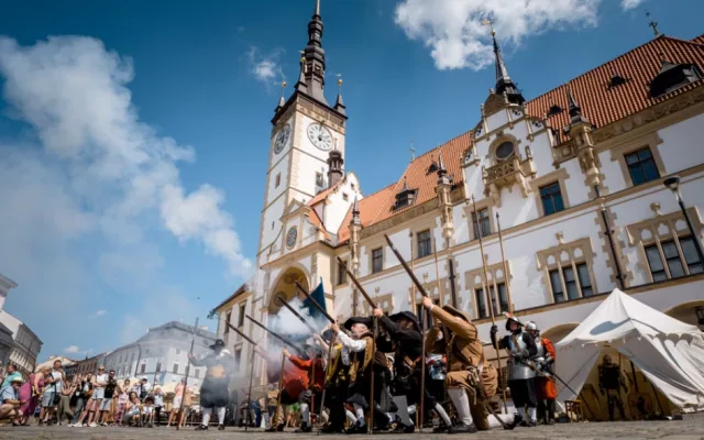 Začátek června Olomouc ovládnou Svátky města a průvod ke cti svaté Pavlíny