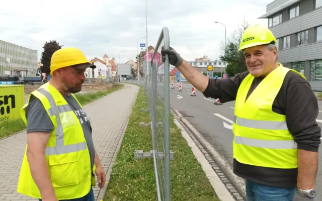 FOTOGALERIE: Neprůjezdný Prostějov. Kvůli stavbě parkovacího domu radnice uzavřela část městského okruhu
