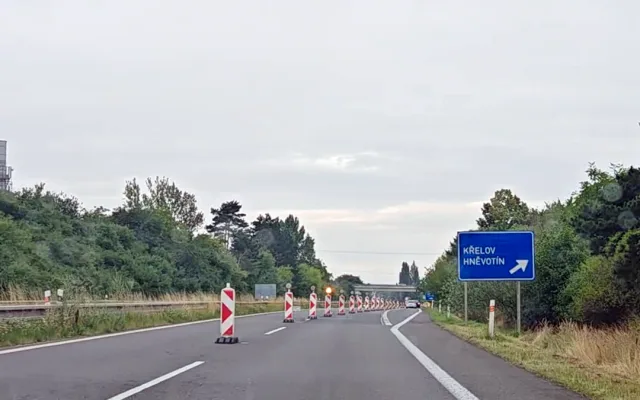 VIDEO: Otevřeno a uzavřeno. Nový zásadní úsek D35 mění dopravu u Olomouce