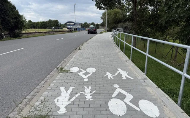 Cyklostezka s překážkami. Litovel u klíčového projektu čeká na výstavbu mostků