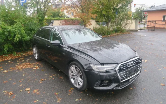 Kdo může za srážku Audi s Kodiaqem v Šumperku? Jel jsem na zelenou, tvrdí oba řidiči