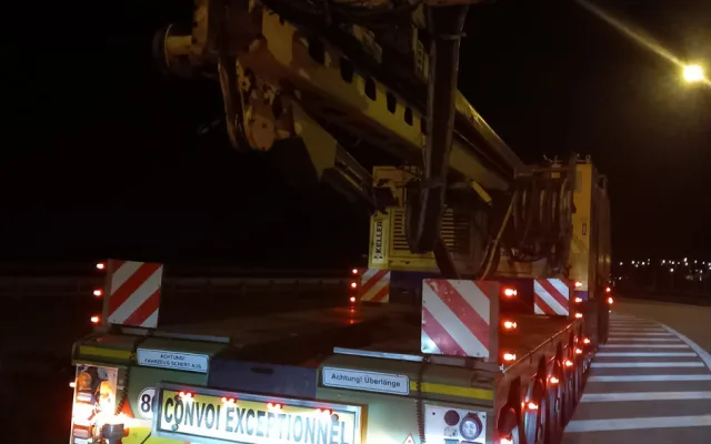 VIDEO: Na pokutách dlužili cizinci skoro milion. Botička firmu donutila zaplatit