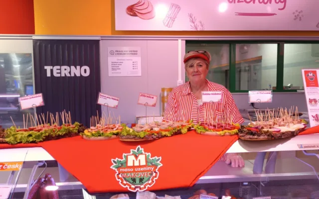 Den regionálních výrobců provoněl supermarket Terno Olomouc. Grilovalo se a vařilo
