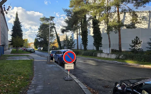 Přerov zavede v dalších ulicích třicítku s předností zprava. Po dokončení oprav U Rybníka