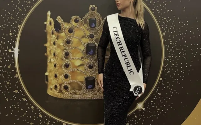 Dvacetiletá dívka z Prostějova okouzlila porotu na mezinárodní soutěži krásy v Indii
