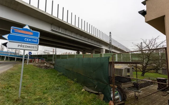 VIDEO, FOTO: Kompletní průjezd po zbrusu nové D1. Klíčová stavba u Přerova finišuje