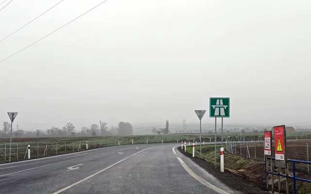 Nájezd na dálnici D1 u Říkovic