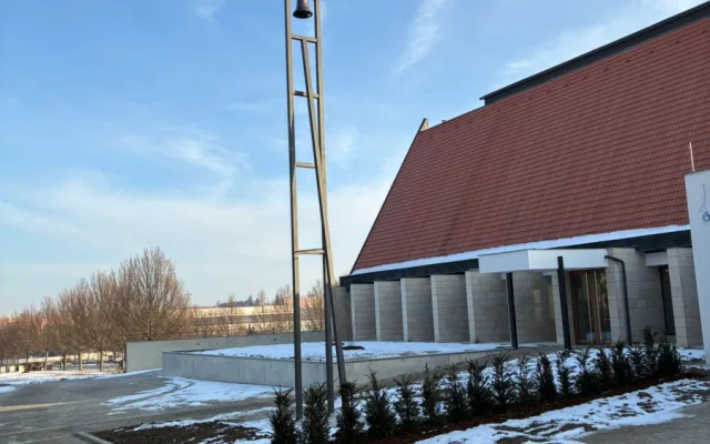 Smuteční obřady v Přerově se po roce a čtvrt vracejí do nově opravené síně na hřbitově