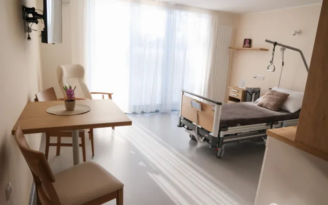 Kraj opravil funkcionalistický Dům sester v Prostějově. Prodělal však desítky milionů