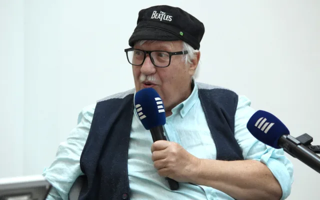 Tisíce lidí nejen v Olomouci podpořily prezidenta. Sítě zaplavily falešné účty a také urážky