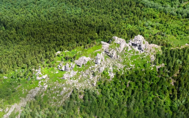 FOTOGALERIE: Jesenicko z ptačí perspektivy, nová kniha přináší letecké snímky. Podívejte se