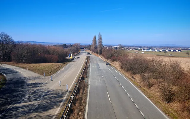 Rušnou trasu u Olomouce přetne uzavírka. Za Křelovem napojí opuštěný kus dálnice