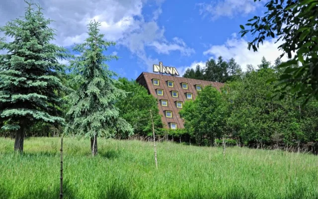 Ikonický hotel ve Velkých Losinách čeká velká rekonstrukce. Investice je 140 milionů