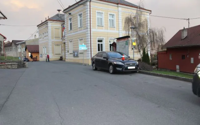 Po bouračce na Přerovsku ujela, policisté ji vypátrali doma. Nadýchala přes 3 promile