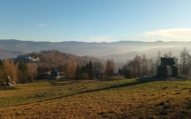 TIP NA VÝLET: Okolí Priessnitzových lázní nabízí prameny, čistý vzduch a krásné vyhlídky na Jeseníky