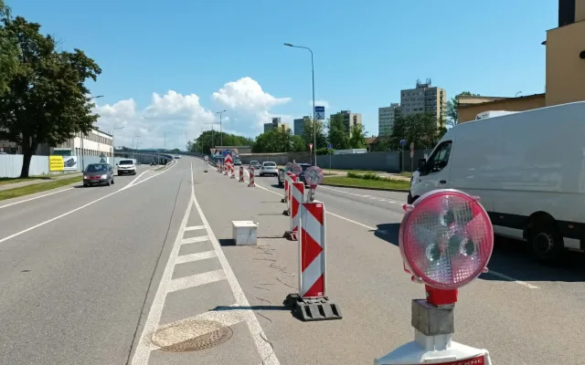 Výpadovka z Přerova se otevřela, ale jen na týden. Město ani řidiči postup prací nechápou