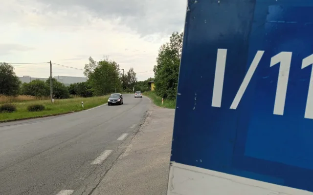 Cestování do Jeseníků a do Polska zkomplikuje oprava na Šumpersku. Silnice má trhliny
