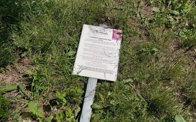 Poděbrady ničí vandalové. Provozovatelům areálu už docházejí síly, stopli nové projekty