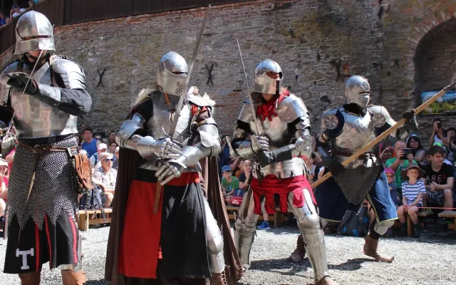 Hrad Sovinec zve na velkolepý rytířský turnaj