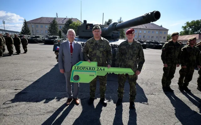 Smečka tanků Leopard je kompletní. U Olomouce jich má armáda celkem 42