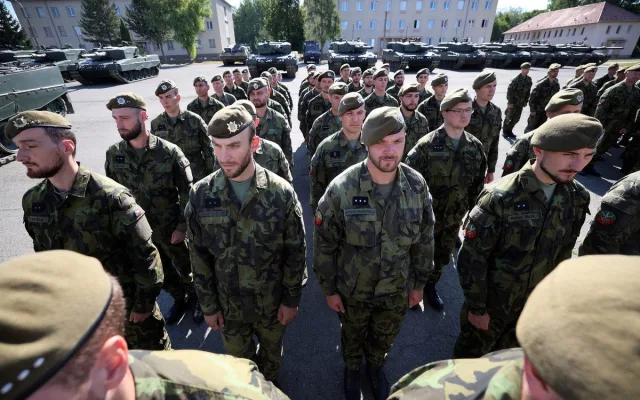 Smečka tanků Leopard je kompletní. U Olomouce jich má armáda celkem 42