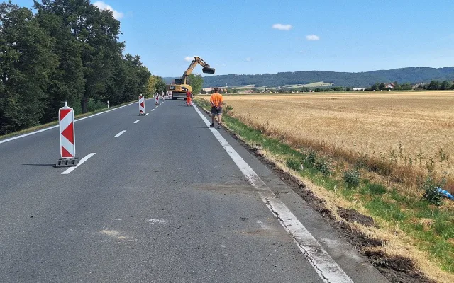 Na tahu mezi Olomoucí a Šternberkem začíná oprava. Řidiče čeká i úplná uzavírka
