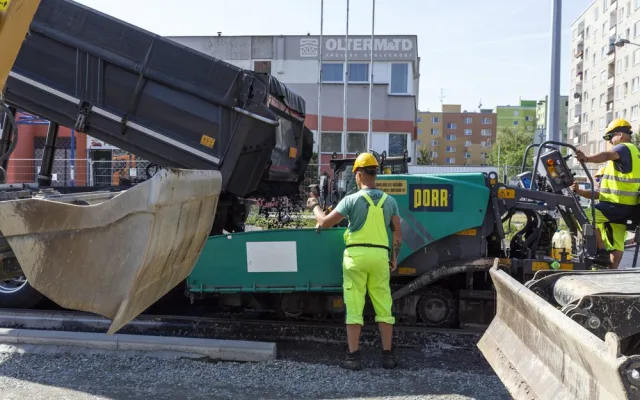 Stavba tramvajové trati v Olomouci pokračuje, v provozu má být od listopadu