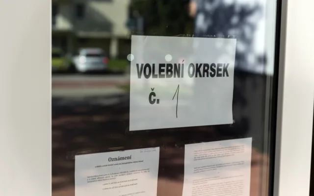FOTOGALERIE: Lidé na Hané vyrazili k volbám