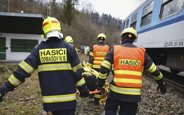 FOTOGALERIE: Taktické cvičení Vlak 2022 simulovalo tragickou nehodu u Olomouce