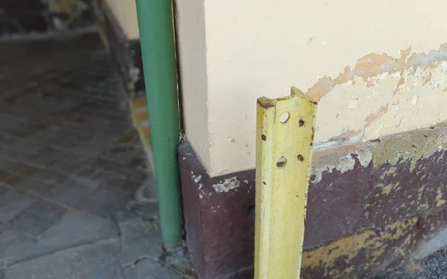 FOTOGALERIE: Správa železnic nechala místní nádraží v Prostějově zpustnout. Nyní ji převezme město