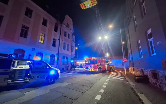 Policie požár ubytovny v Šumperku vyšetřuje pro podezření z obecného
