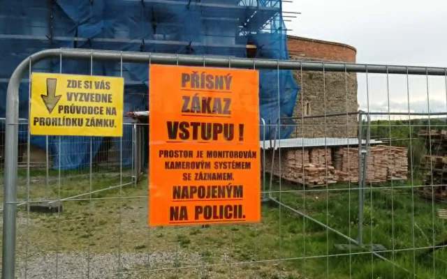 Prostějov chce na opravu Plumlovského zámku poslat další milion korun