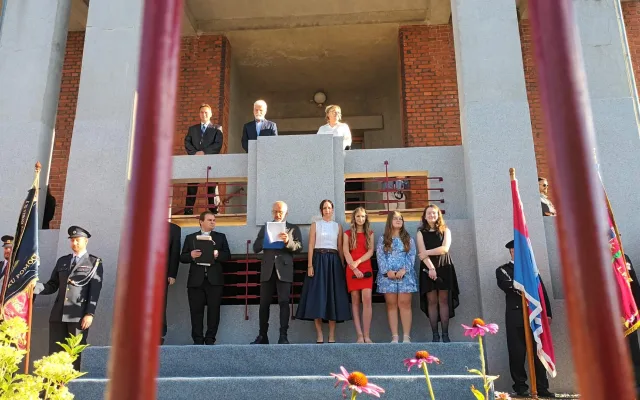 FOTOGALERIE: Nebojte se neúspěchů, řekl dnes prezident prvňáčkům v Brodku u Konice