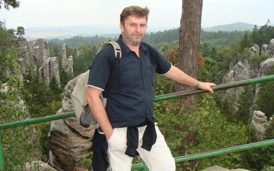 Milan Feranec se aktivně věnuje kolektivním sportům, ovšem rád se vydá i na túru.