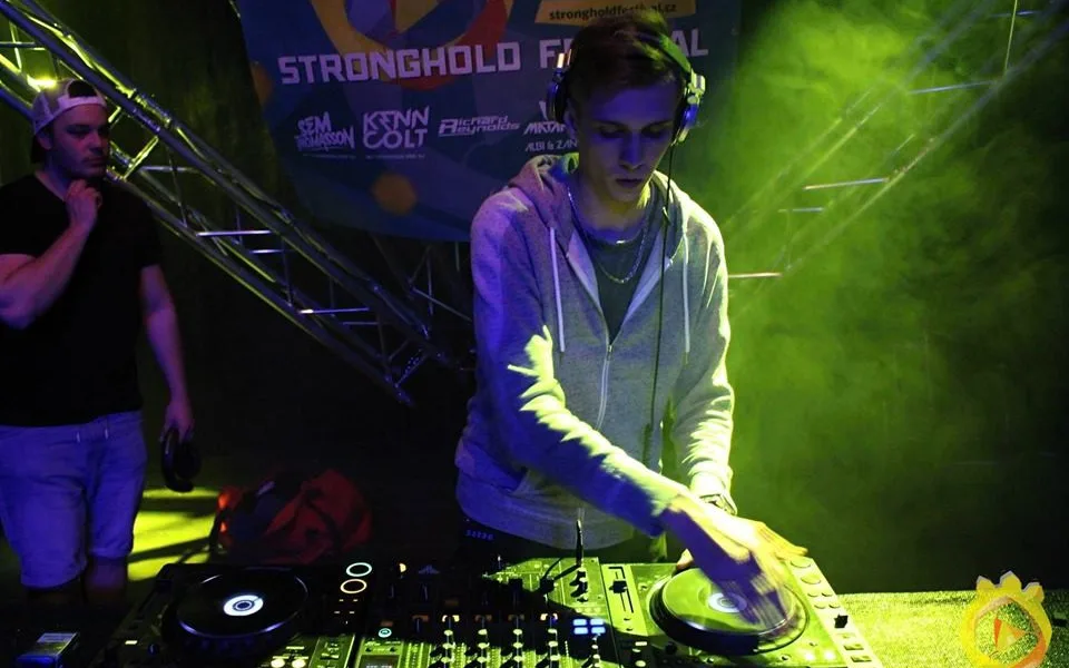 Warm - up festivalu Stronghold