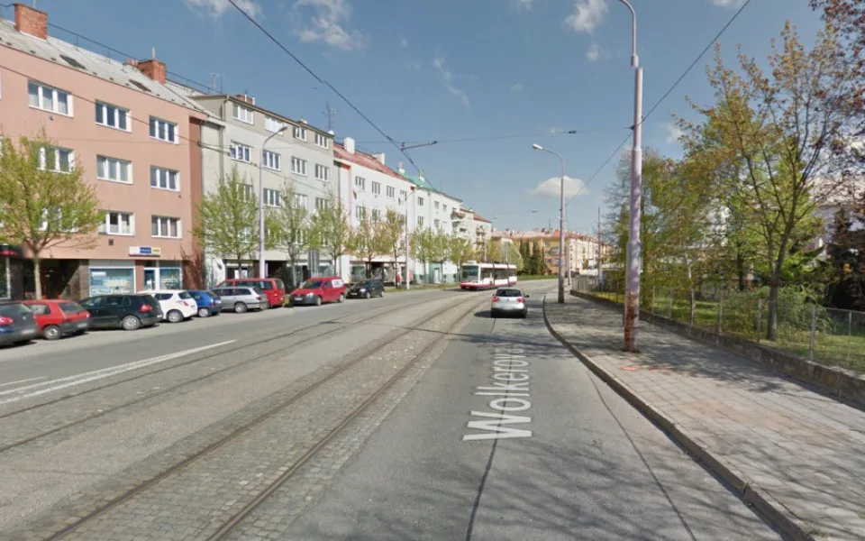Uzavřela se ulice Wolkerova, opravy potrvají téměř měsíc a půl. Jaké přinesou omezení?